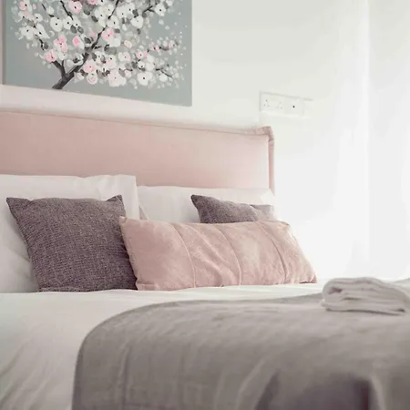 Kato 2bdr | Prime Location By Vichy Holidays * Paphos